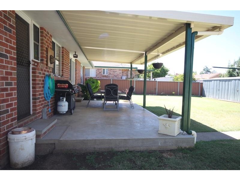13 Janelle Street, Tamworth NSW 2340