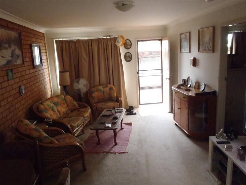 2/162 Goonoo Goonoo Road, Tamworth NSW 2340