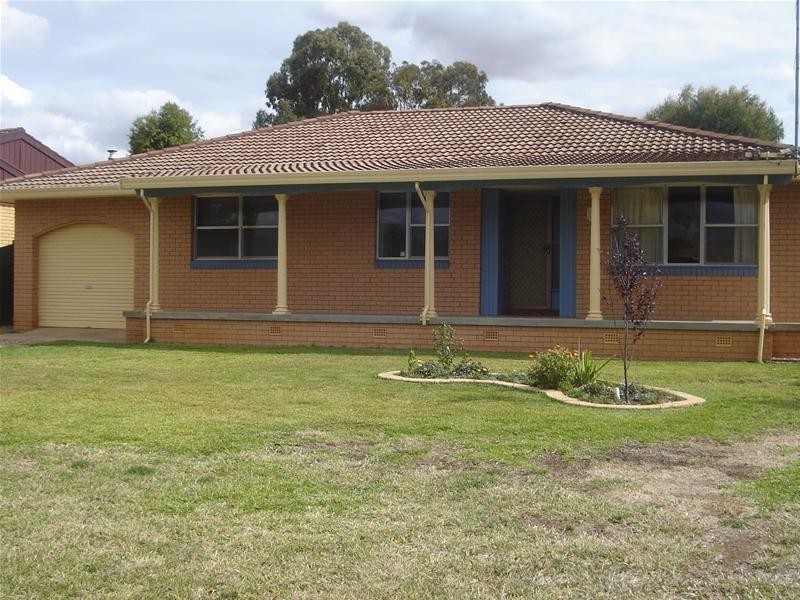 16 Kurrawan Street, Tamworth NSW 2340