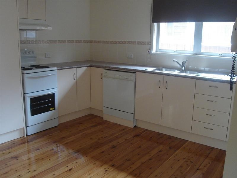 16 Kurrawan Street, Tamworth NSW 2340