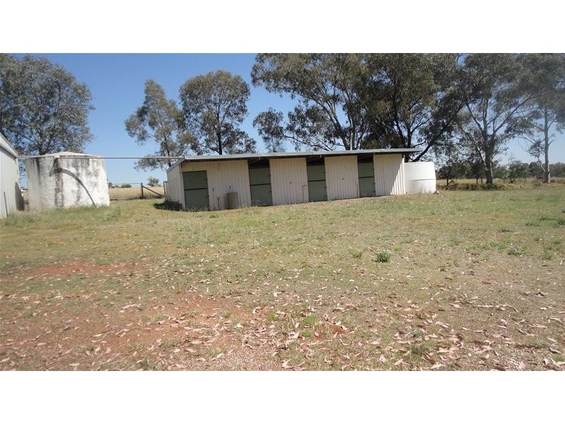 225 Forest Road, Tamworth NSW 2340