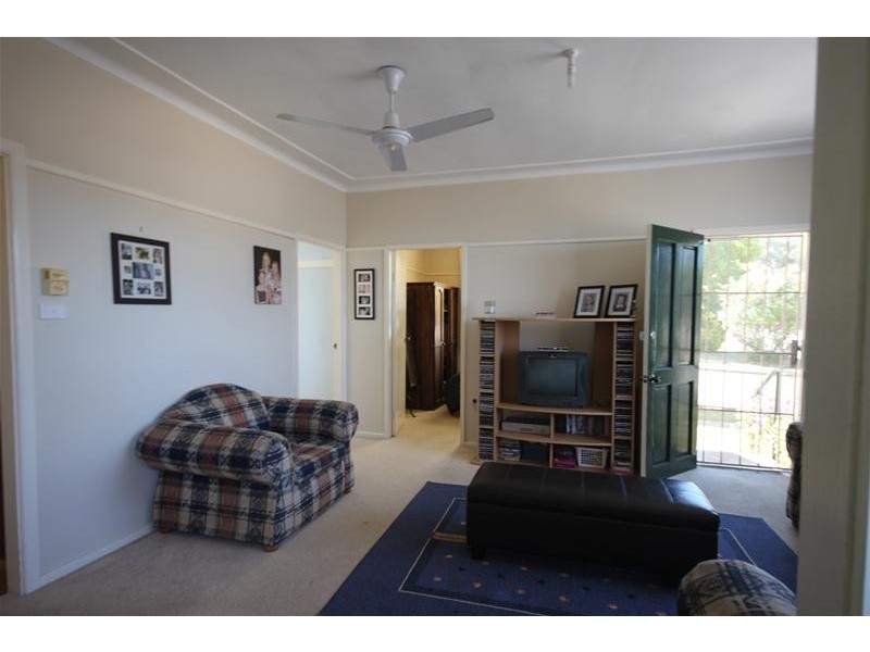 1 Swan Street, Tamworth NSW 2340