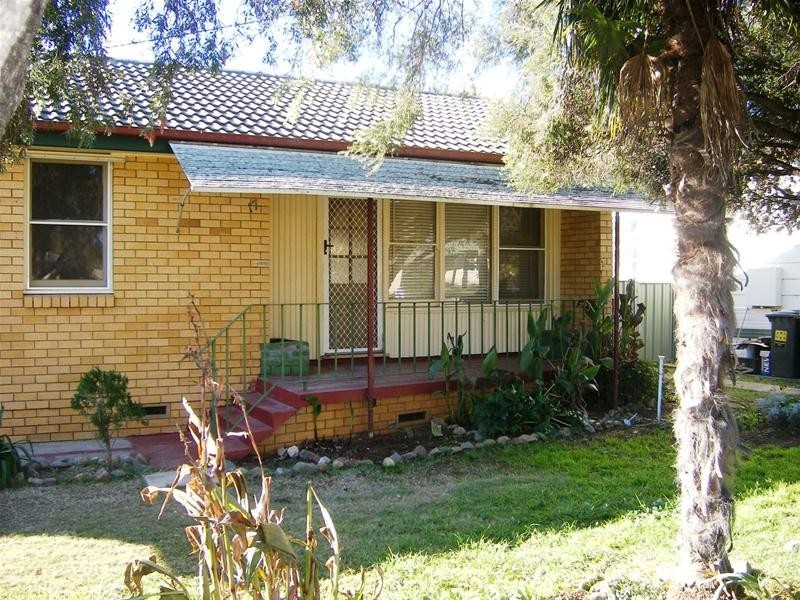 17 Tingira Street, West Tamworth NSW 2340