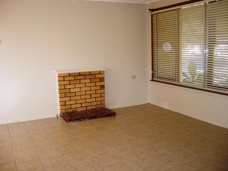 17 Tingira Street, West Tamworth NSW 2340