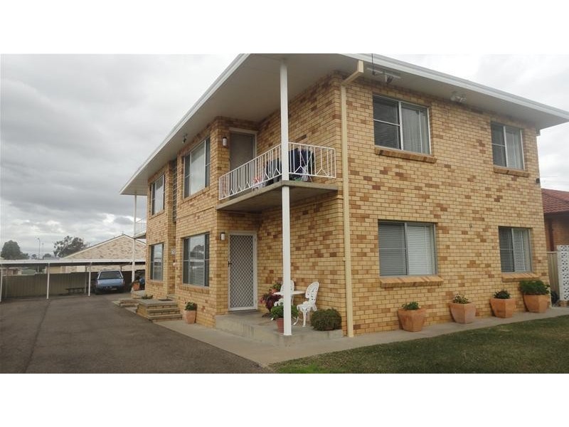 4/16 Burilla Street, Tamworth NSW 2340