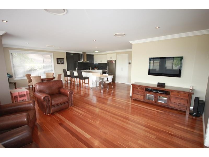 5 The Heights, Tamworth NSW 2340