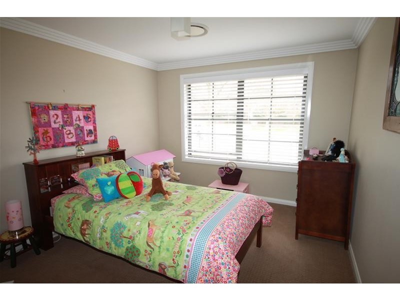 5 The Heights, Tamworth NSW 2340