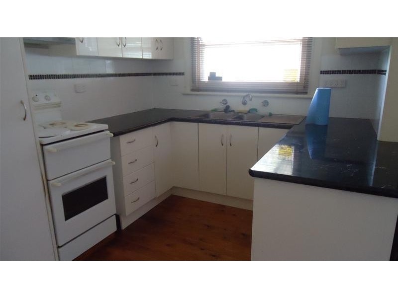 95 Robert Street, Tamworth NSW 2340