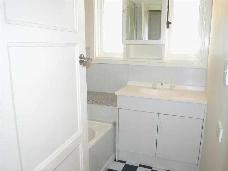 61 Camellia Crescent, Norlane VIC 3214