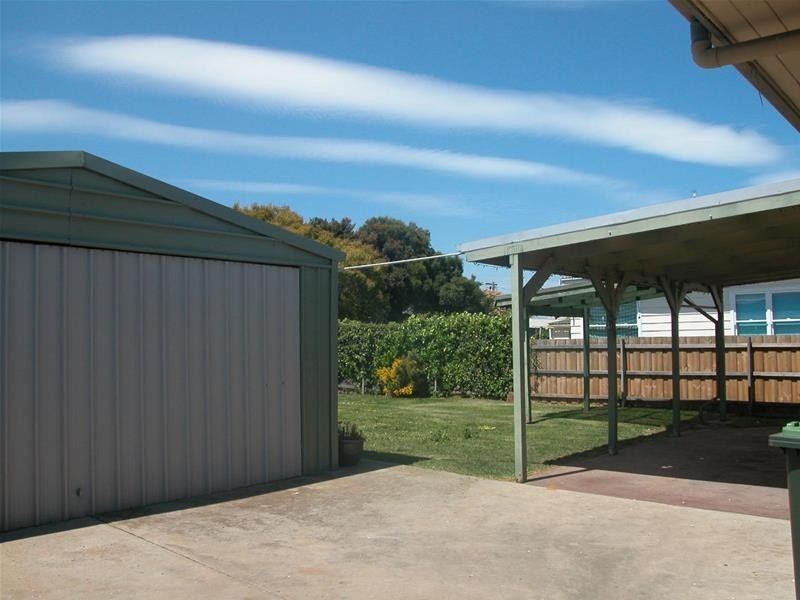 61 Camellia Crescent, Norlane VIC 3214