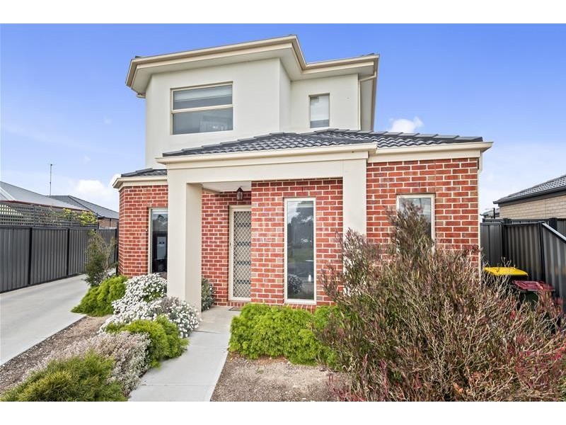 1/60 Benetti Drive, Lara VIC 3212