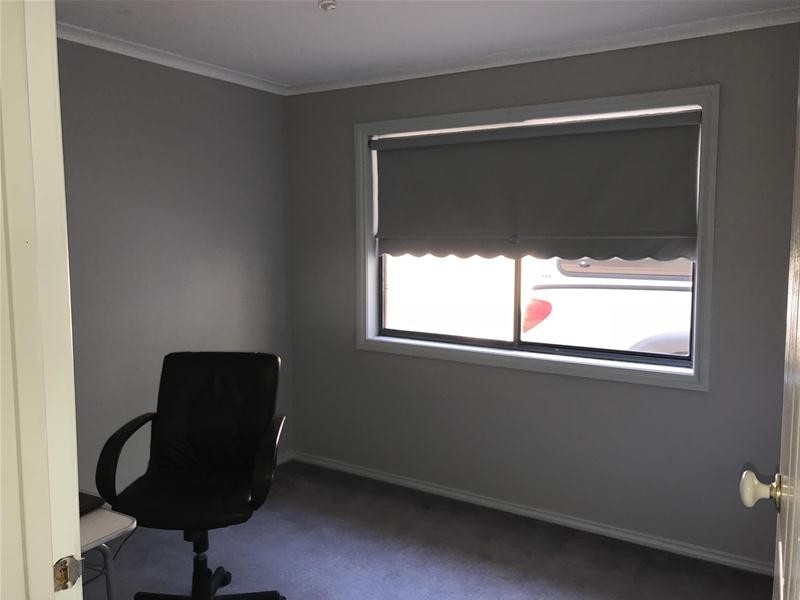 1 Bank Street, Lara VIC 3212