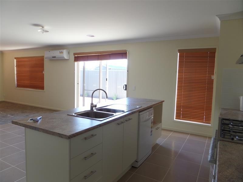 106 Canterbury Road, Lara VIC 3212