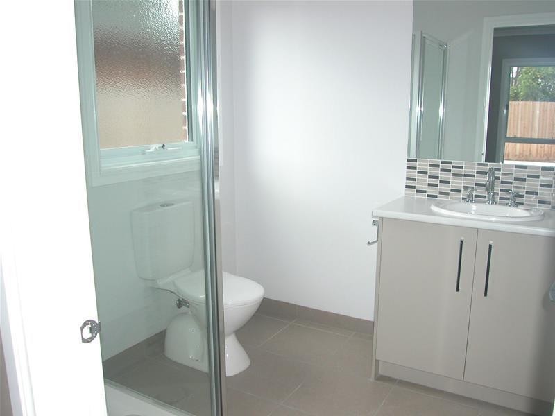 5B Corvi Court, Lara VIC 3212