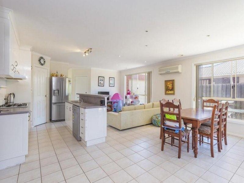 4 Evergreen Court, Lara VIC 3212