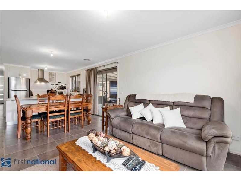 8 Barnong Way, Lara VIC 3212