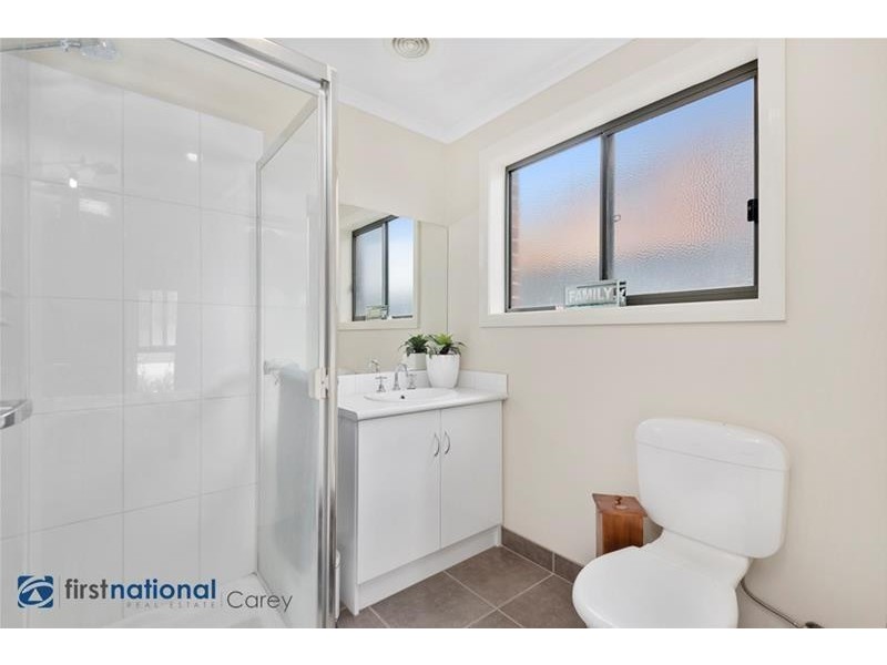 8 Barnong Way, Lara VIC 3212