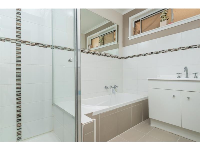 1 Macedon Avenue, Corio VIC 3214