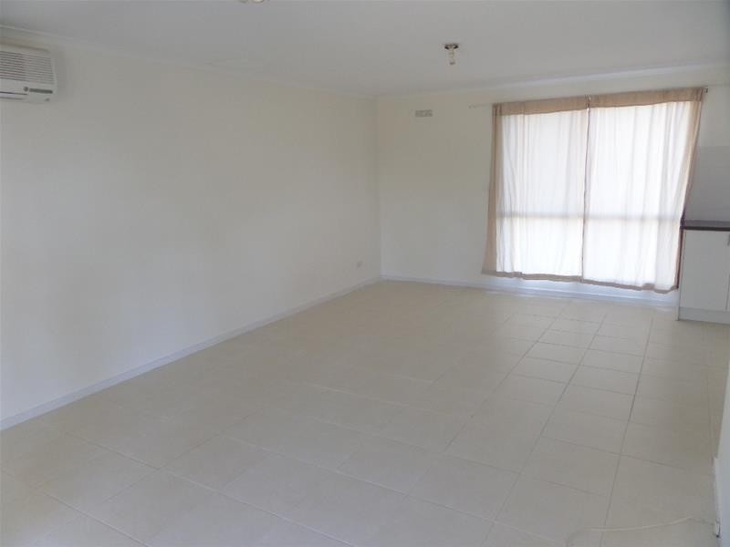 40 Winstanley Road, Avalon VIC 3212