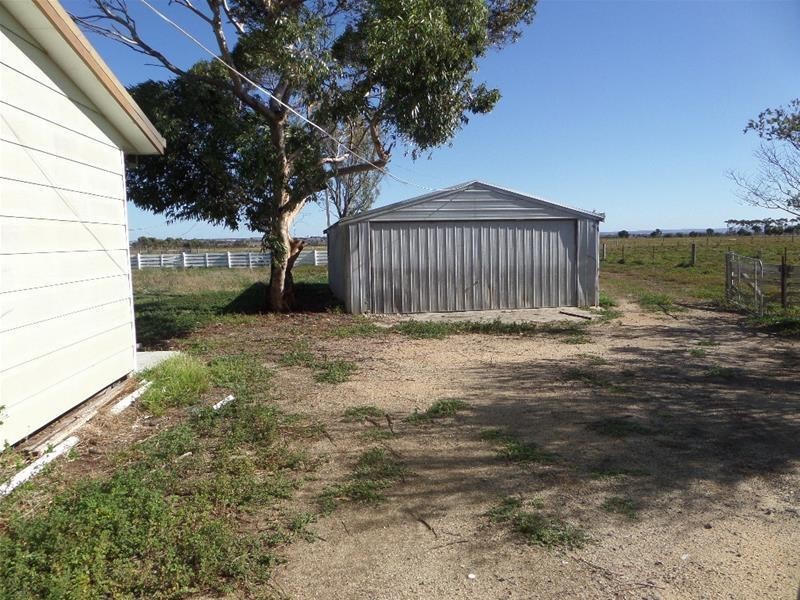 40 Winstanley Road, Avalon VIC 3212