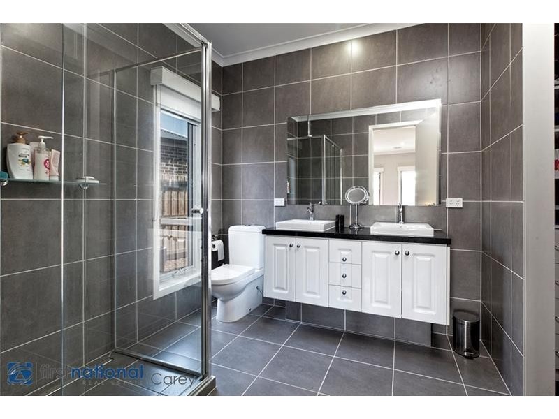 3 Merger Court, Lara VIC 3212
