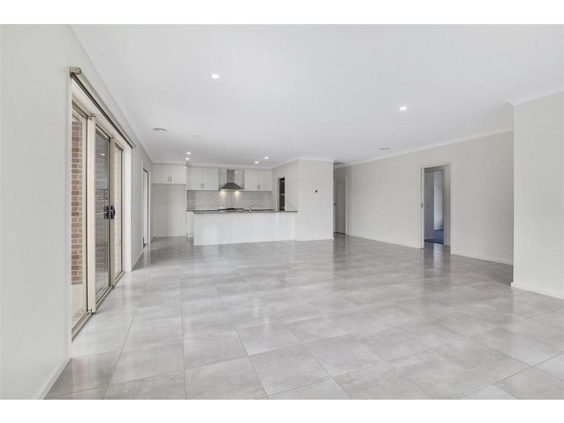 68 Bates Road, Lara VIC 3212