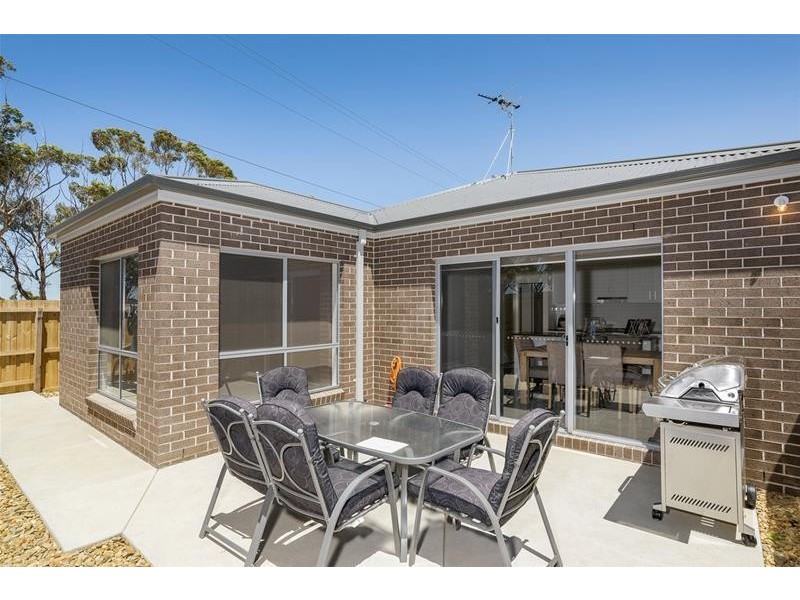 1 Plover Street, Lara VIC 3212