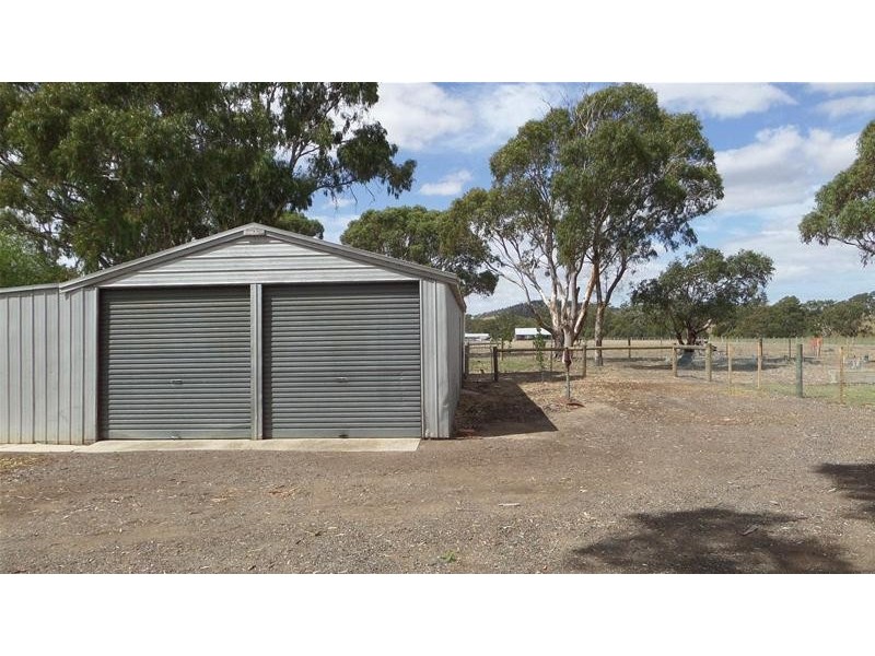 300 Staughton Vale Road, Balliang VIC 3340