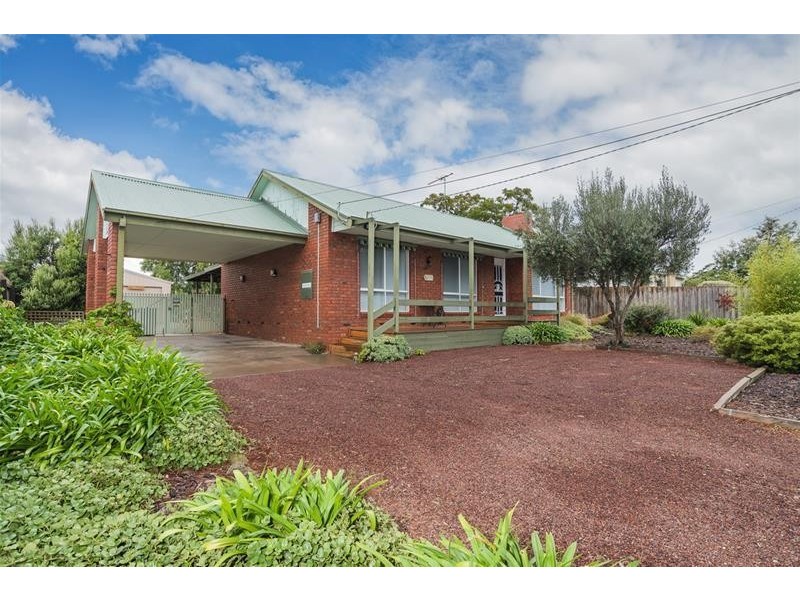 60 Curletts Road, Lara VIC 3212