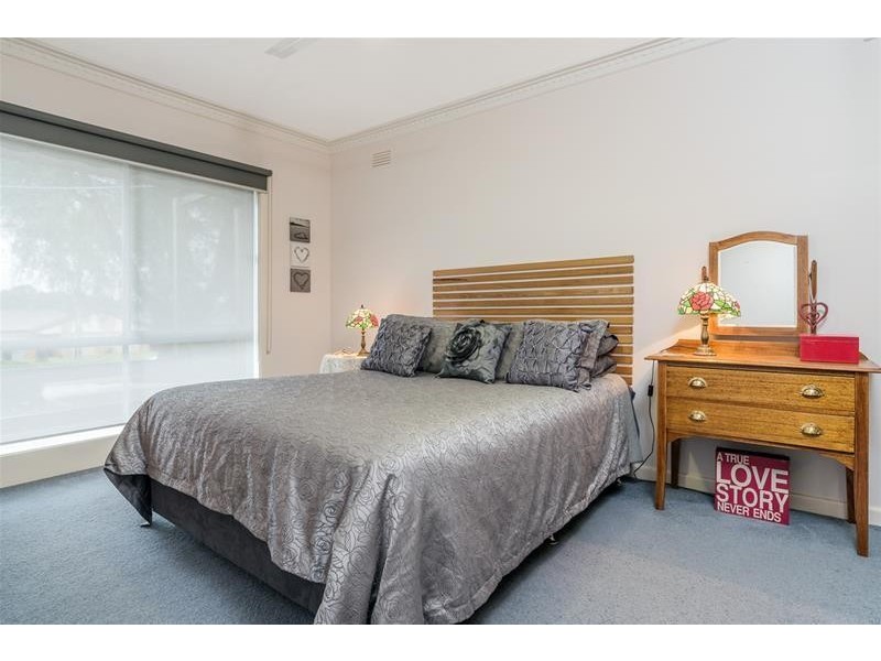 60 Curletts Road, Lara VIC 3212