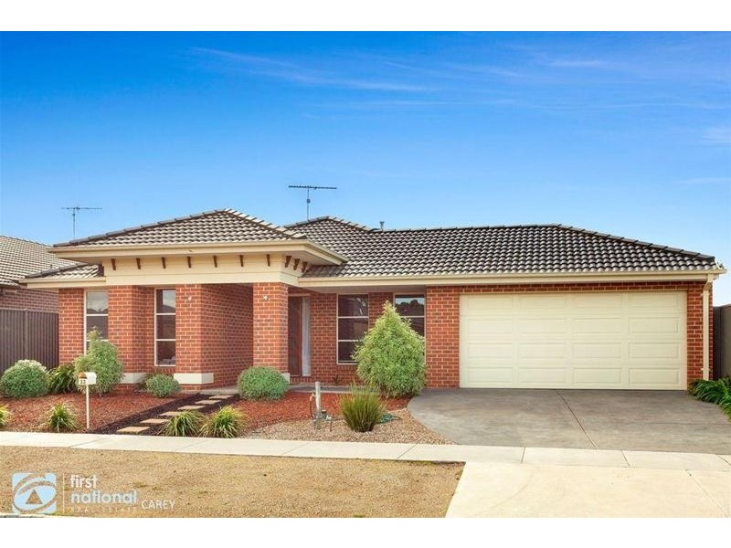 33 Kingfisher Court, Lara VIC 3212