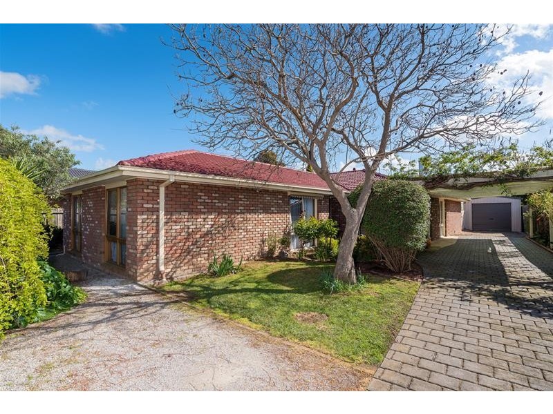 17 Cromwell Drive, Lara VIC 3212