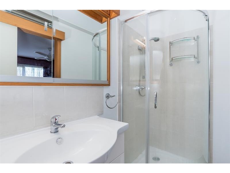 17 Cromwell Drive, Lara VIC 3212