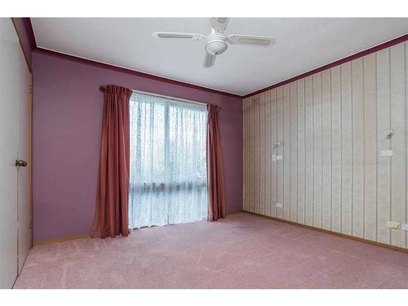 17 Cromwell Drive, Lara VIC 3212