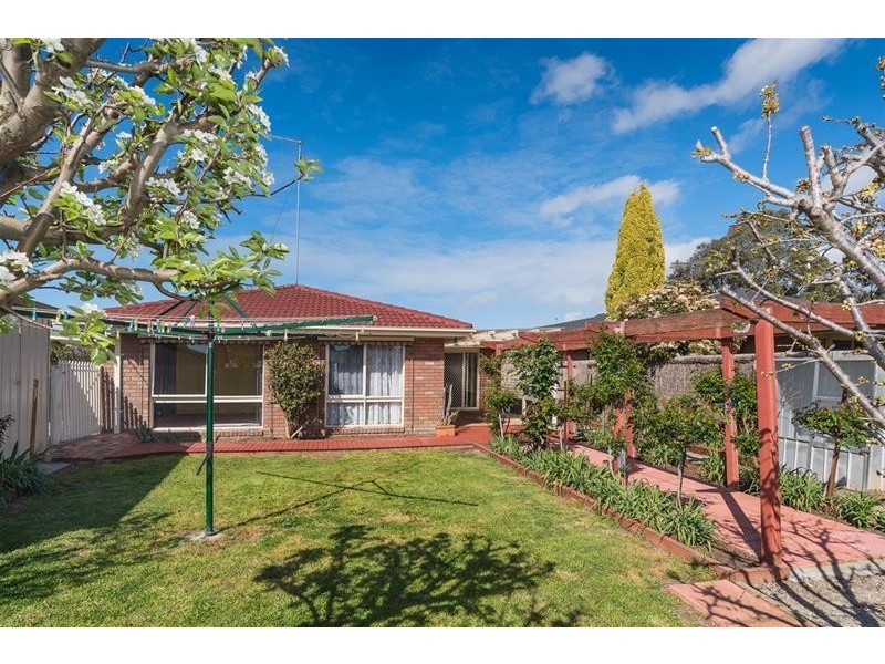 17 Cromwell Drive, Lara VIC 3212