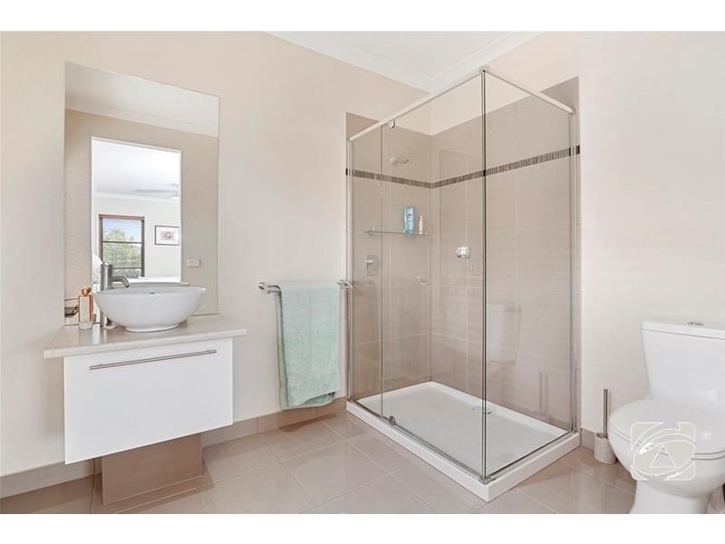 39  Cape Barron Drive, Lara VIC 3212