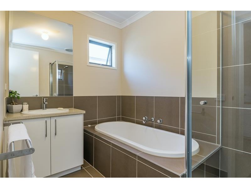 20 Nankeen Avenue, Lara VIC 3212