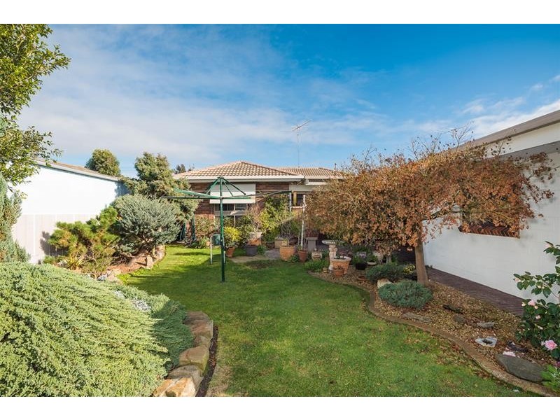 16 Stapledon Court, Corio VIC 3214