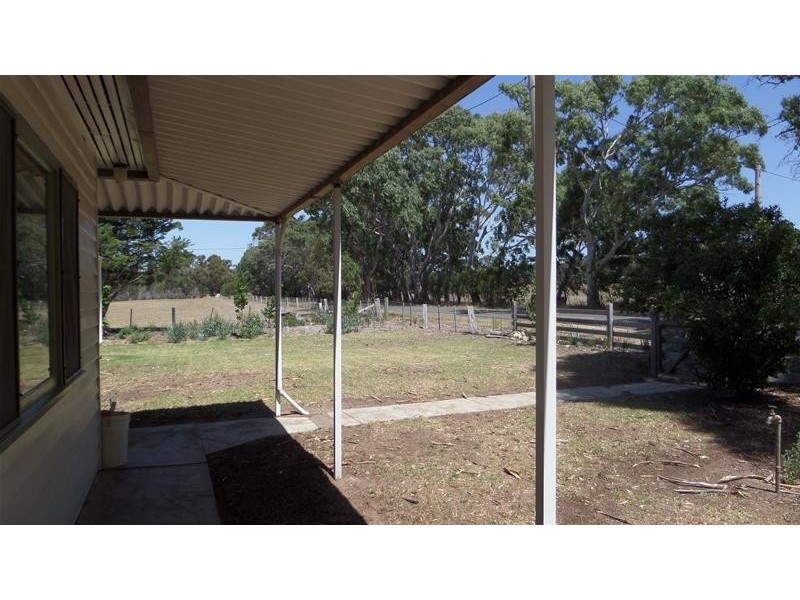 300 Staughtonvale Road, Anakie VIC 3221