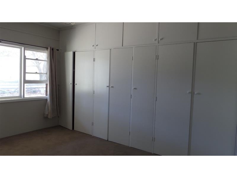 300 Staughtonvale Road, Anakie VIC 3221