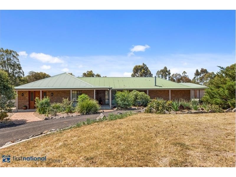 330 Flinders Avenue, Lara VIC 3212