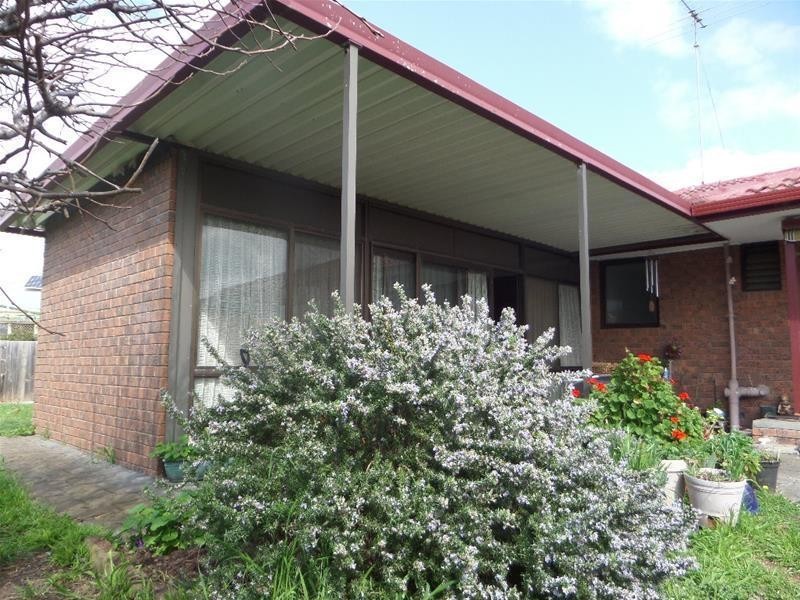 2 Sheeran Crescent, Lara VIC 3212