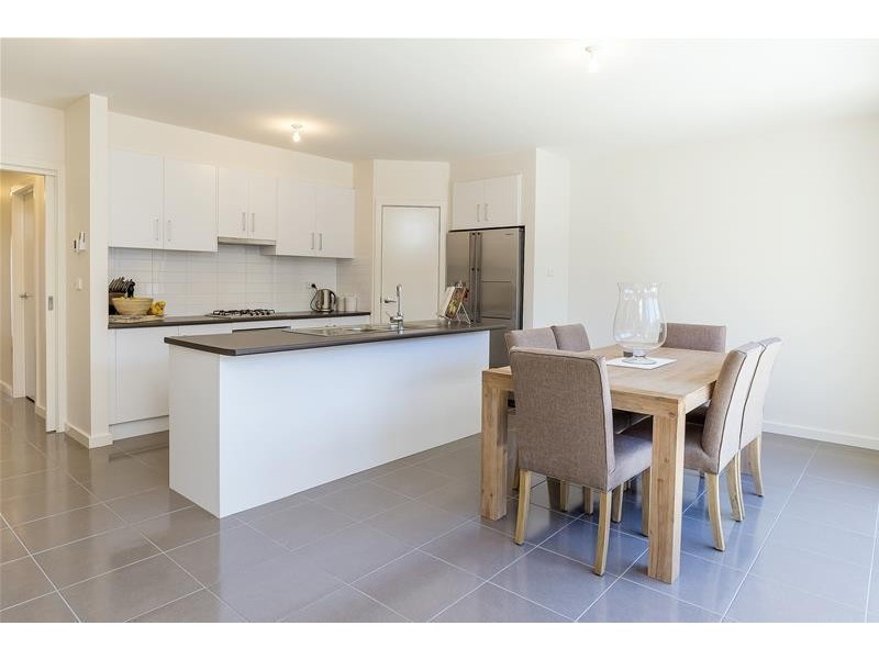 1 Plover Street, Lara VIC 3212