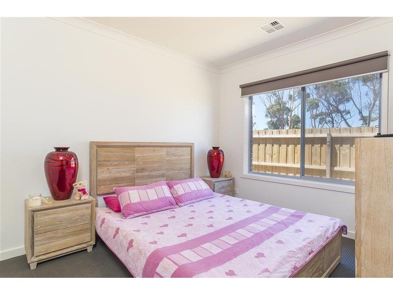 1 Plover Street, Lara VIC 3212