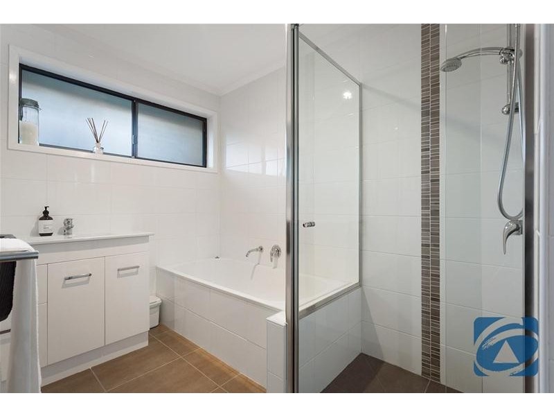 30 Benjamin Drive, Lara VIC 3212