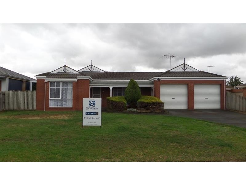 18 Kantara Crescent, Lara VIC 3212