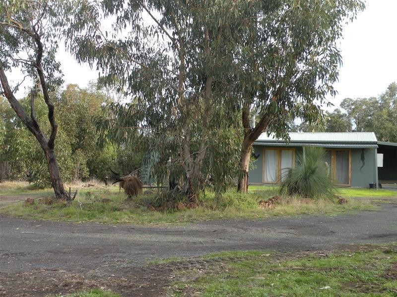 358 De Motts Road, Anakie VIC 3221