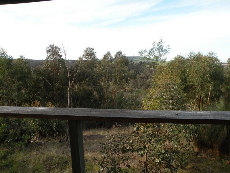 358 De Motts Road, Anakie VIC 3221