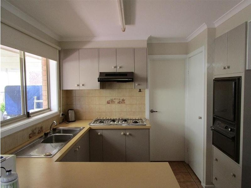 12 Conole Court, Lara VIC 3212