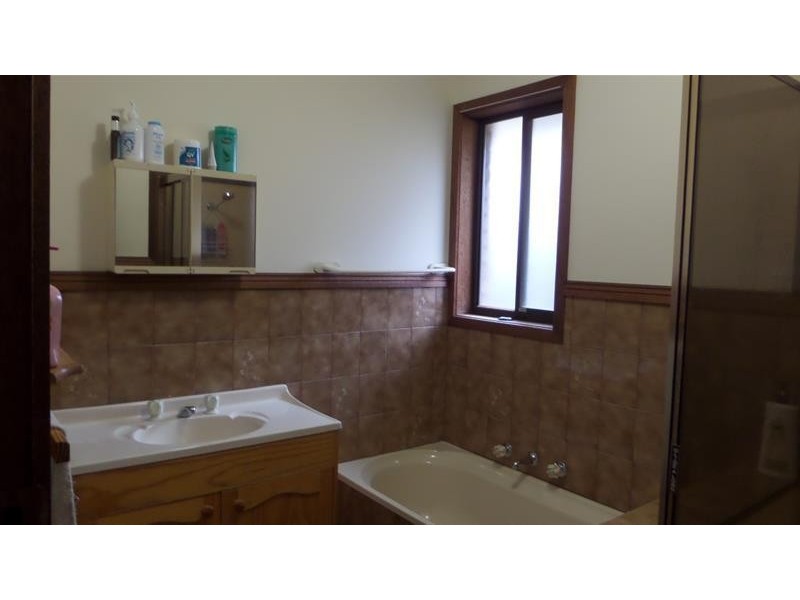 1/16 Benjamin Drive, Lara VIC 3212